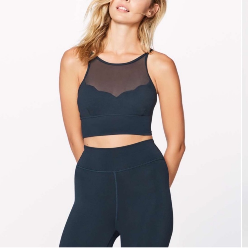 Lululemon black adore your core bra- NWOT